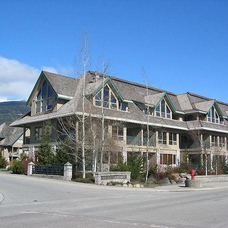 Whistler Vacation Club At Twin Peaks Aparthotel Exterior photo